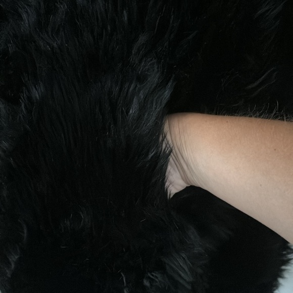 COPY - We The Free Faux Fur Jacket - Picture 3 of 5